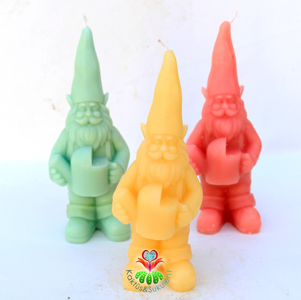 Dekoratif Bahçivan Figür Mum - 3 Farklı Renk Seçeneği - 15x5x5 cm Boyutlu
